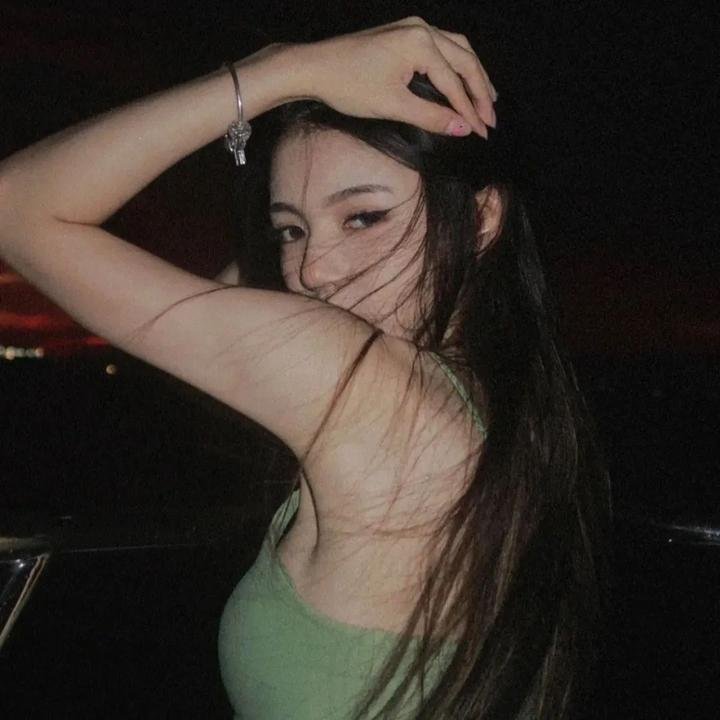 凯旋在子夜